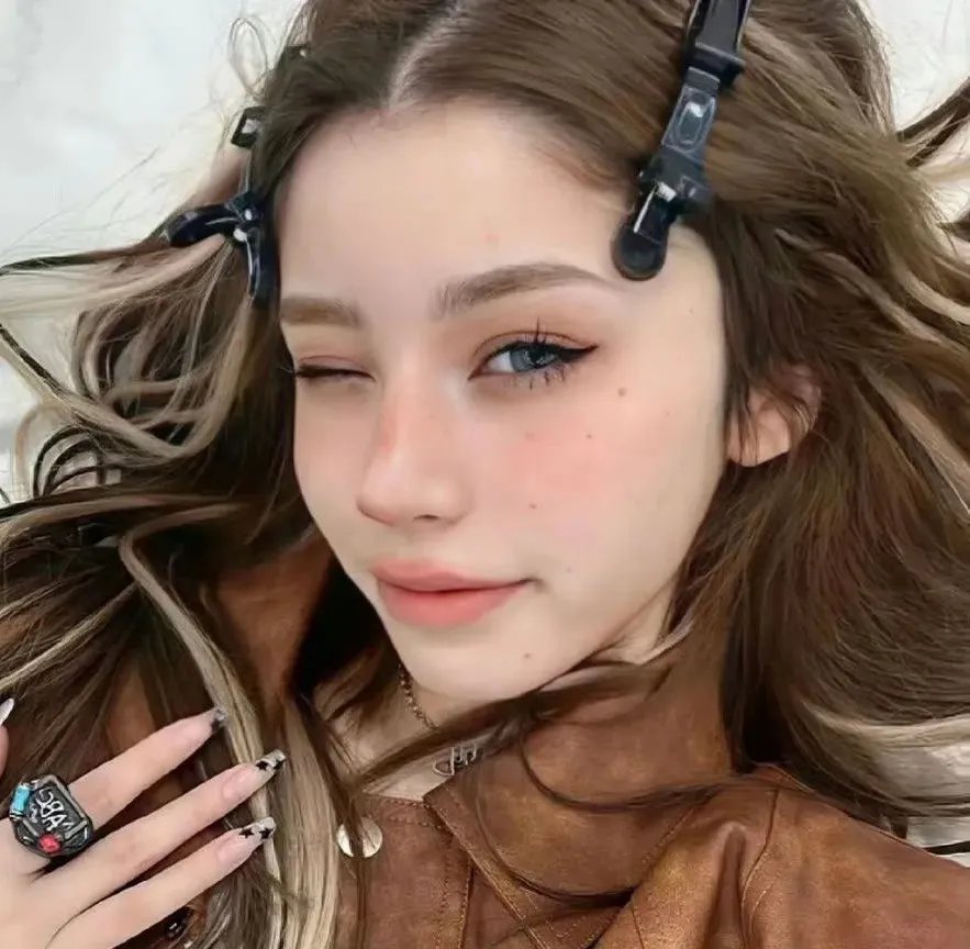 倾城